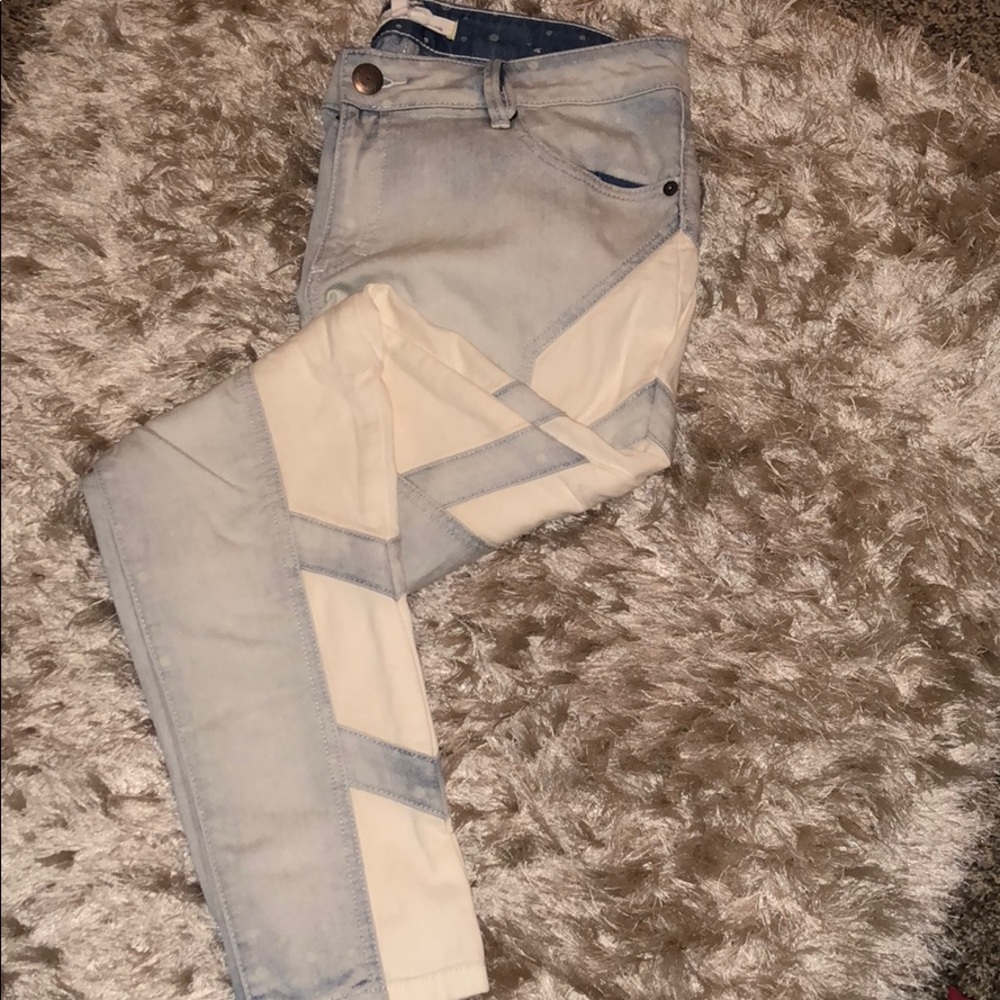 BCBG Jeans !